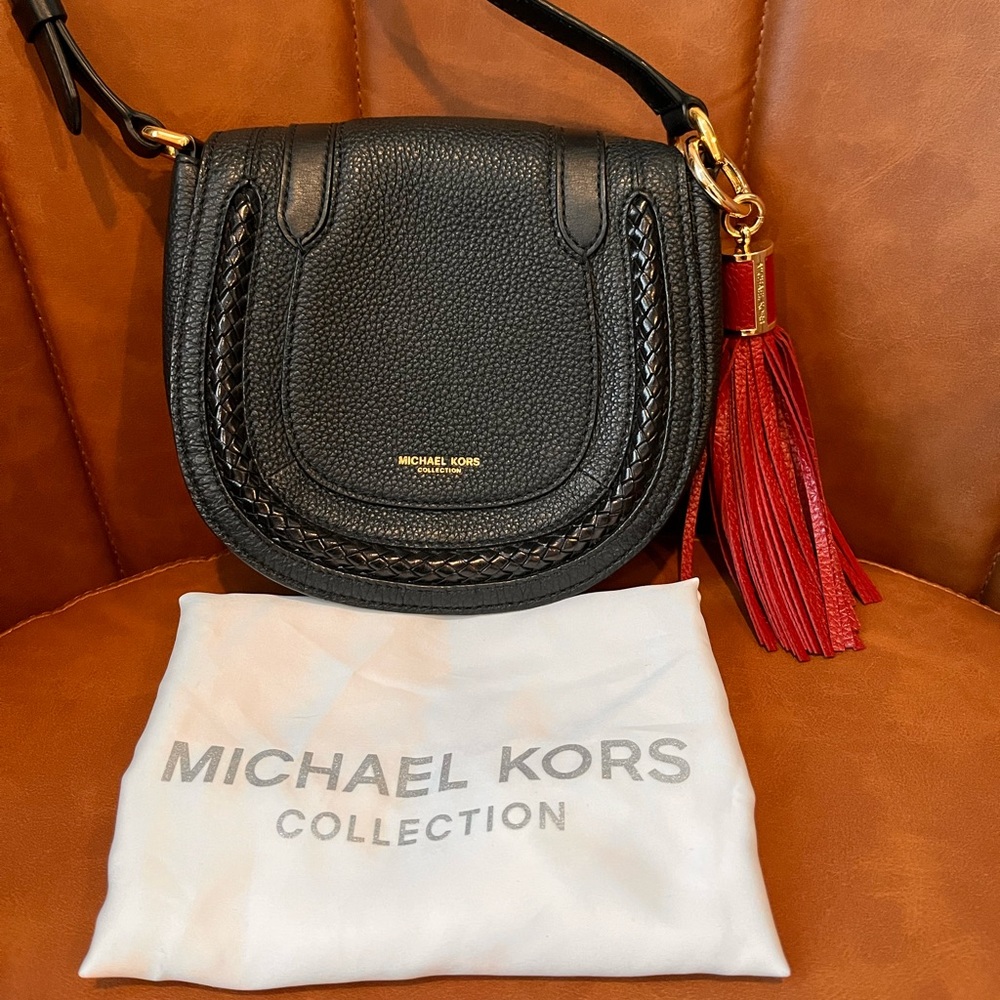 Michael Kors Collection Crossbody and BONUS tassel keychain!